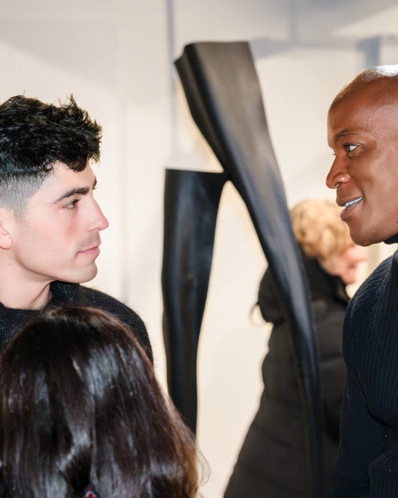 SimonGalleryToni121423-298-Enhanced-NR-Edit