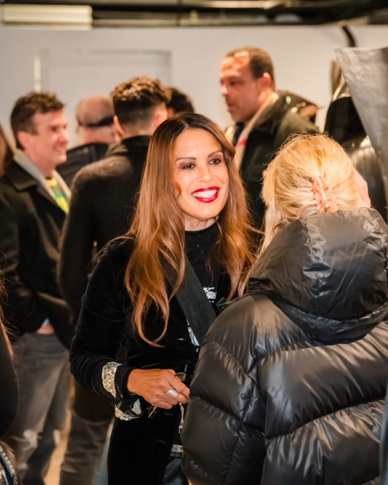 SimonGalleryToni121423-454-Enhanced-NR