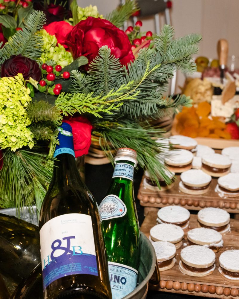 SimonGalleryToni121423-469