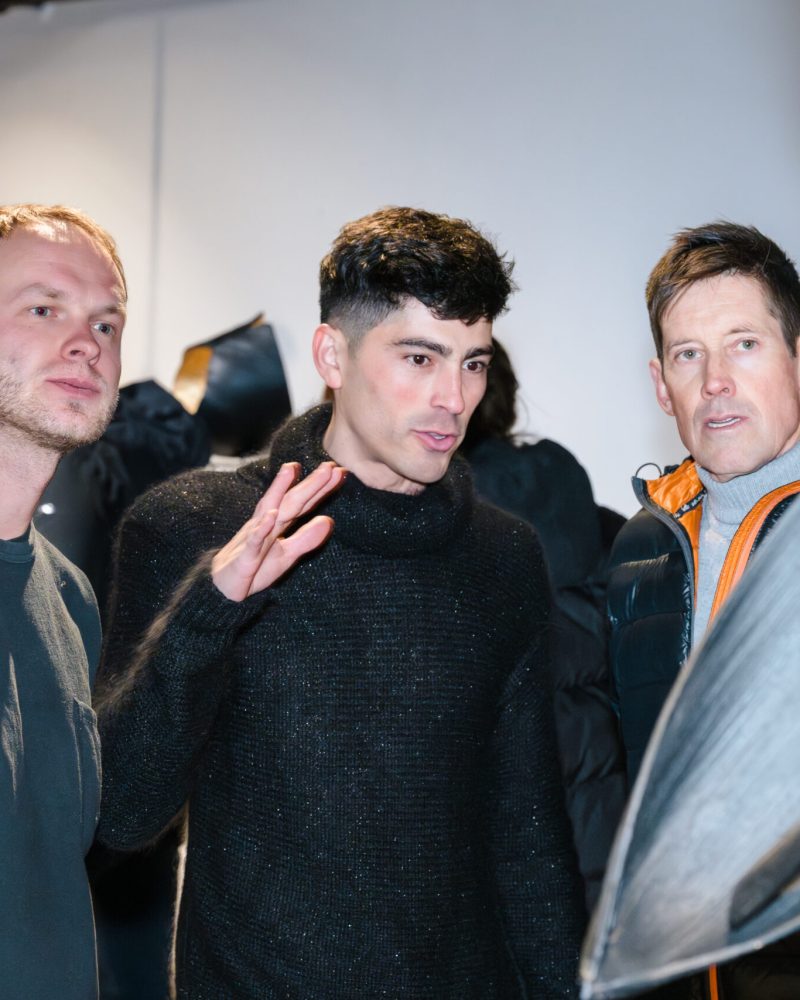 SimonGalleryToni121423-485-Enhanced-NR-Edit