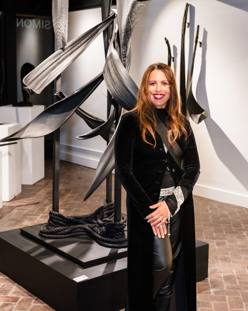 SimonGalleryToni121423-783